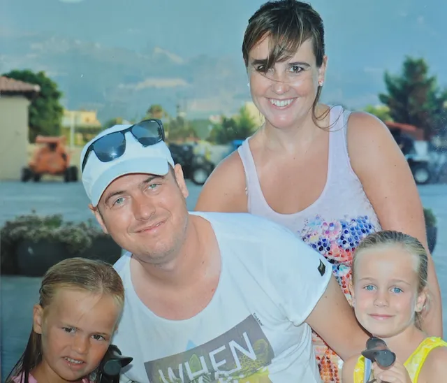 Een verhuizing, drie neefjes, vijf auto's en dertig grijze haren verder. Tien jaar zonder Paul voelt soms gewoon, schrijft Bianca in haar blog. Maar gemis zit in alles wat er niet meer is.