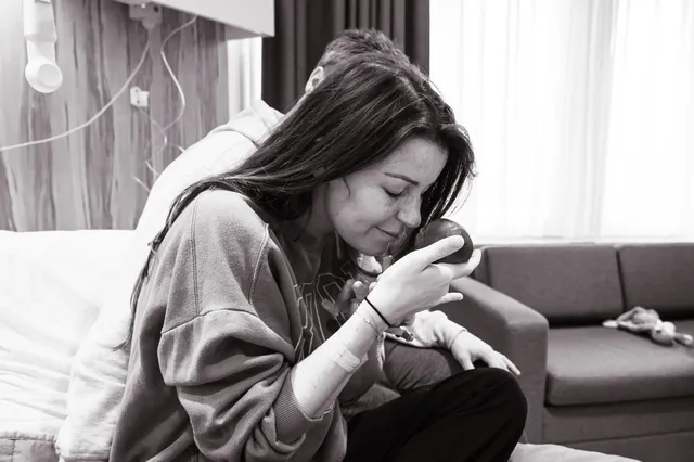 Iris Sinema (31) had meteen vanaf het begin van haar zwangerschap het gevoel dat er iets mis was. Pas toen zij 22 weken zwanger was, werd alles duidelijk.