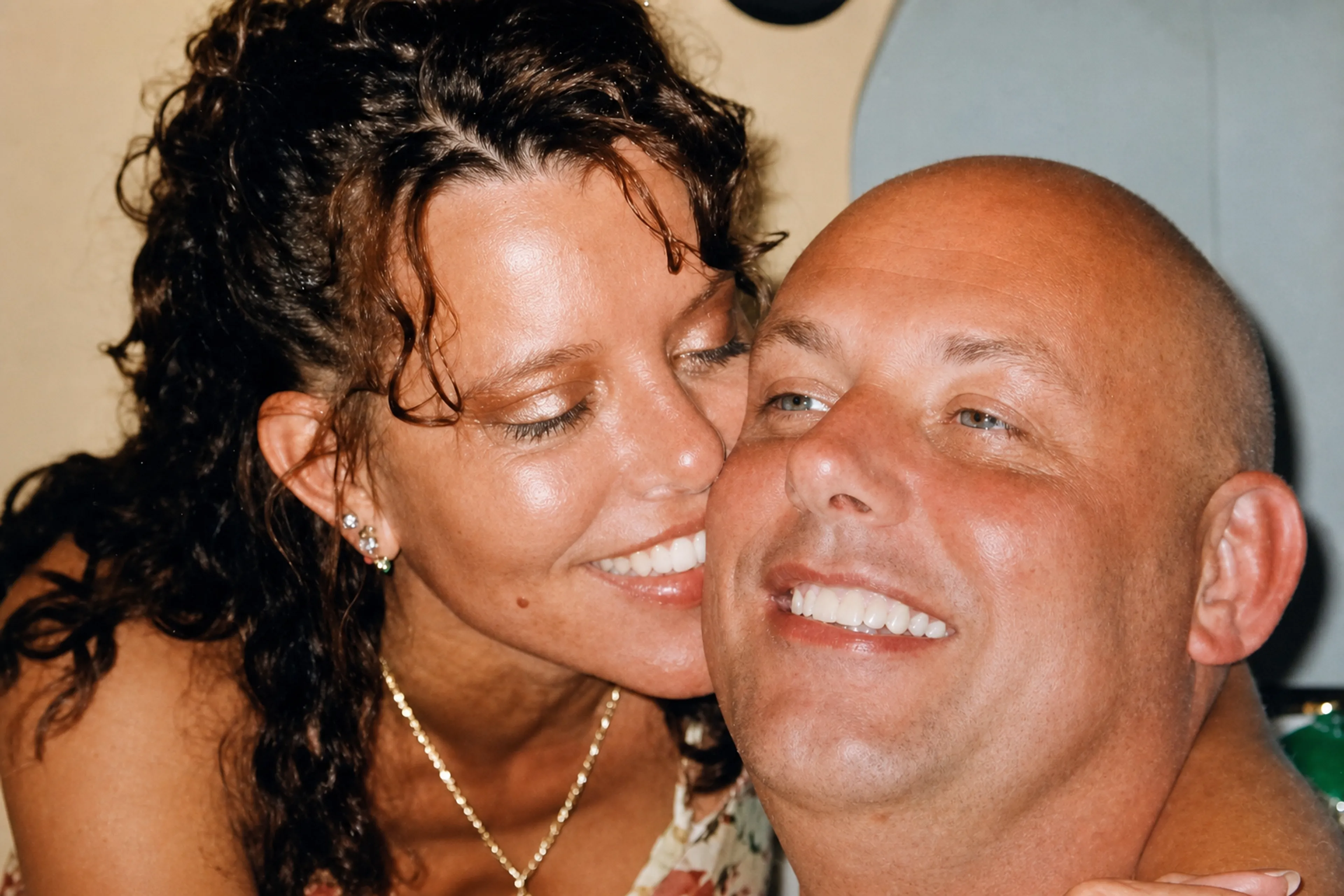 Tom verloor plotseling zijn vrouw: ‘Ik heb overal lichamelijke pijn gehad, zelfs pijn in mijn hart’