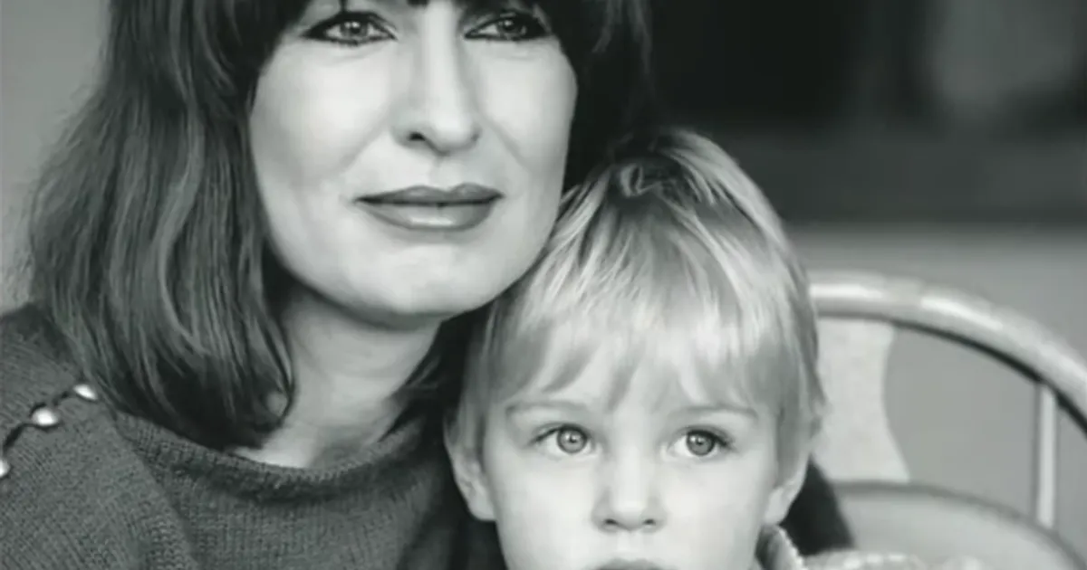 'Vanaf vandaag leef jij in mij,' zingt dochter Liesbeth List - Ik mis je