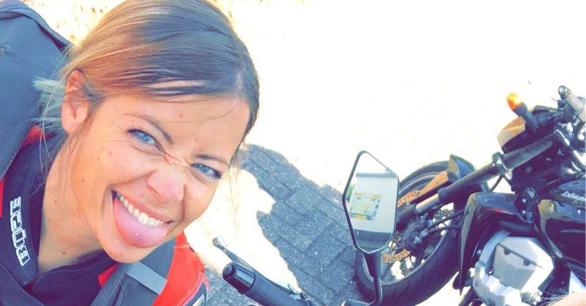 Weduwe Marieke (33) leert motor rijden: ‘In plaats van achterop, moet ik nu zelf sturen’