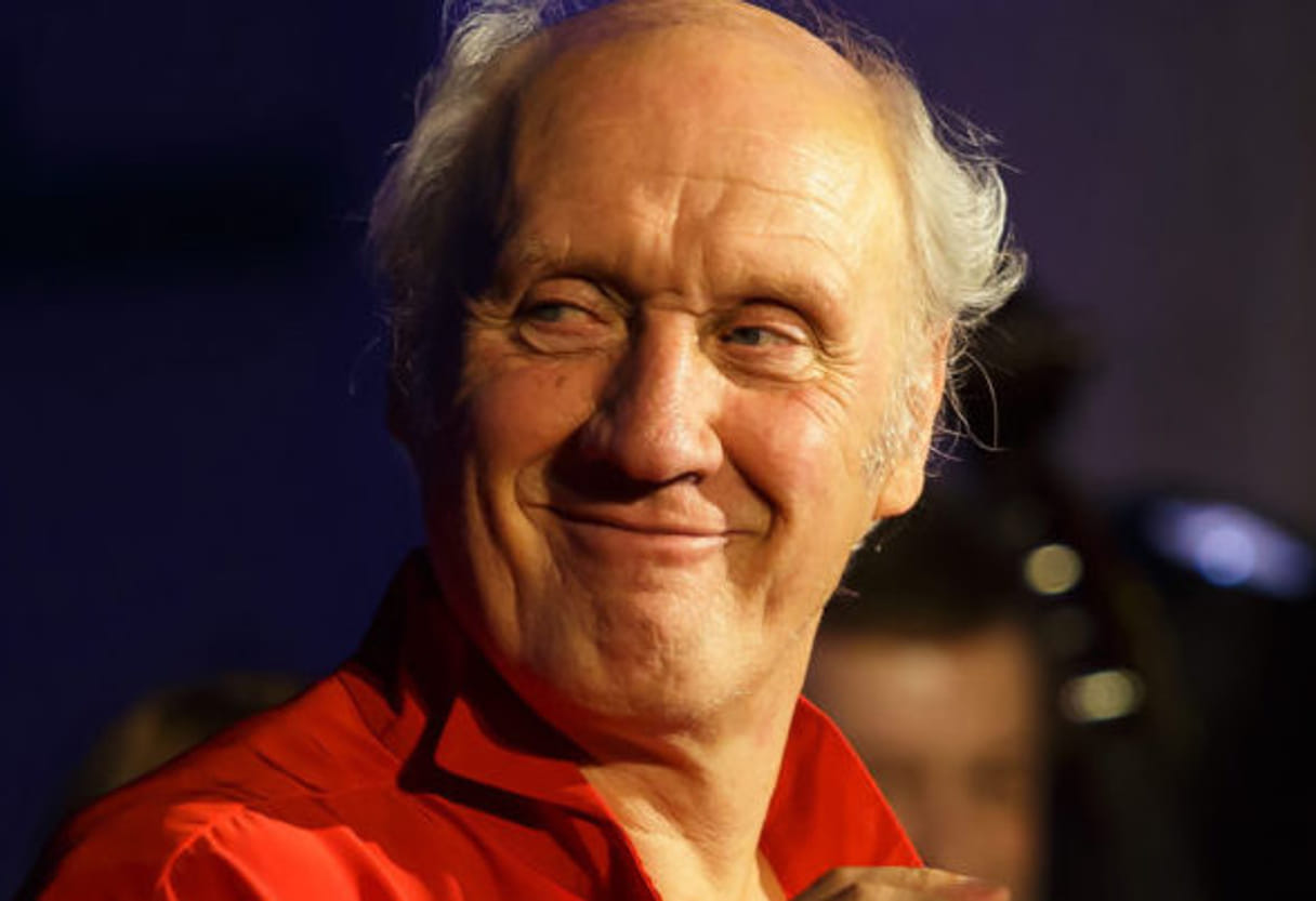 Troostvogel - Herman van Veen: 'Zolang er kinderen bestaan, is hij ze altijd komen troosten' | Lied