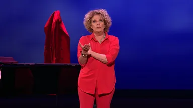 Brigitte Kaandorp zingt ‘Het is gebeurd’ over het verliezen van een kind door suïcide | Song