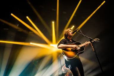 ‘How do I say goodbye,’ zingt Dean Lewis als zijn vader terminaal is