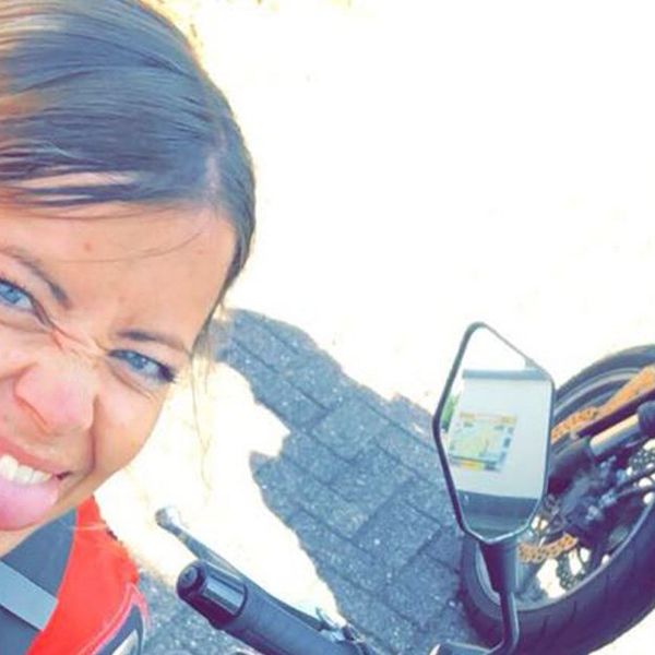 Weduwe Marieke (33) leert motor rijden: ‘In plaats van achterop, moet ik nu zelf sturen’